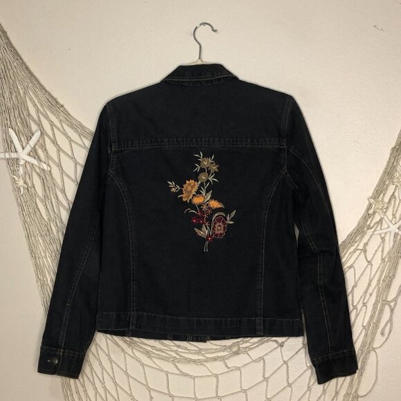 COLDWATER CREEK Women's Embroidered Denim Truckers Jacket SP - Picture 6 of 8